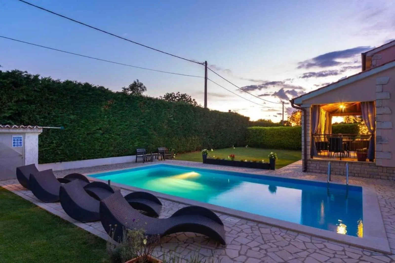 Villa Mia & Iva For 6 Plus 2 People Near Porec With Private Pool & Kids Playground - Pet Friendly 0*,